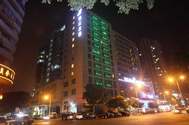 Holiday Inn Express Shantou City Center By Ihg Bagian luar foto